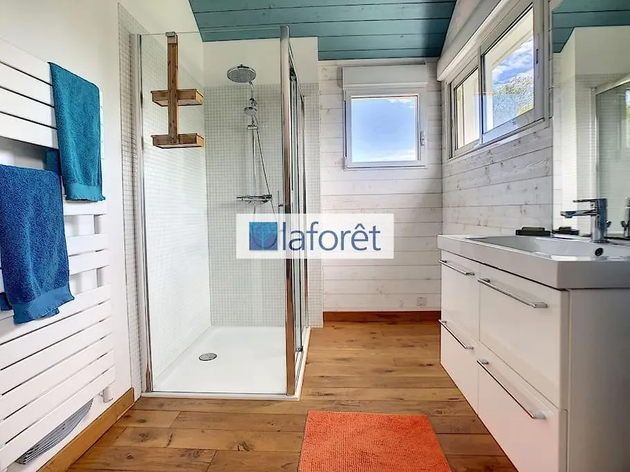 Maison En Bois Avec Piscine A 1000 M Des Plages. Guidel