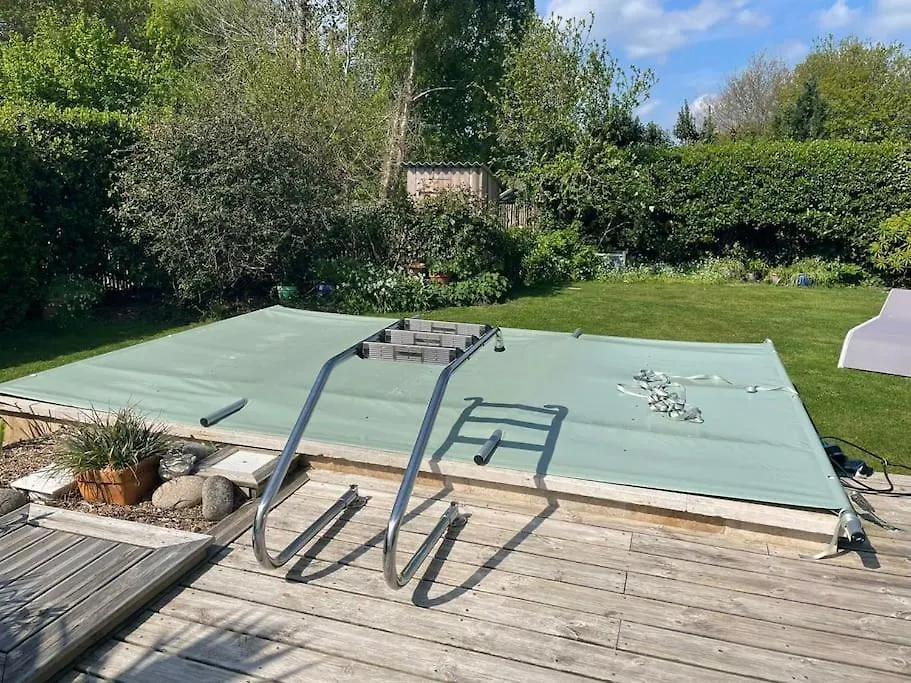 Villa Maison En Bois Avec Piscine A 1000 M Des Plages. Guidel